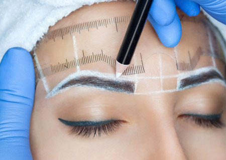 Brow-Artist-Artista-de-cejas